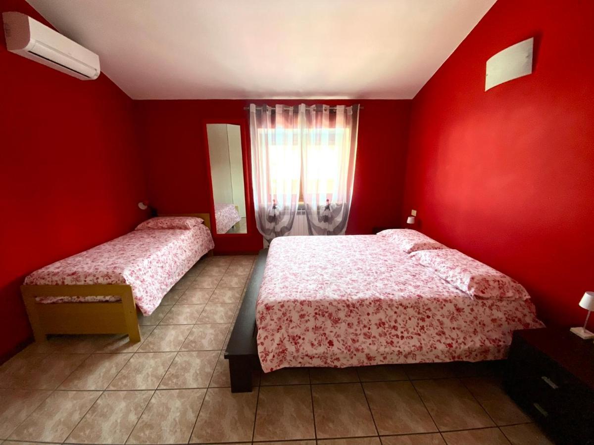 Casa Fanny Hotel Кастелнуово дел Гарда Екстериор снимка